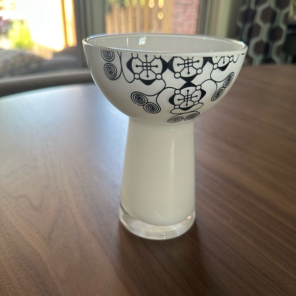 IKEA Vase - Picture 2 of 3